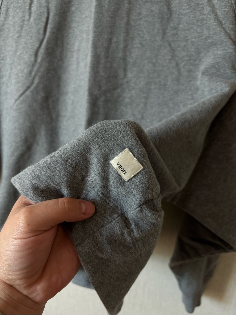 Vuori Heather Charcoal Relaxed Crew Sweatshirt - Picture 2 of 3